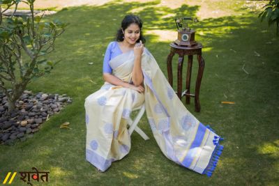 Weaved saree with tree design embroidery